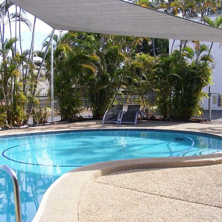 Motel Lodge Rockhampton Exterior photo